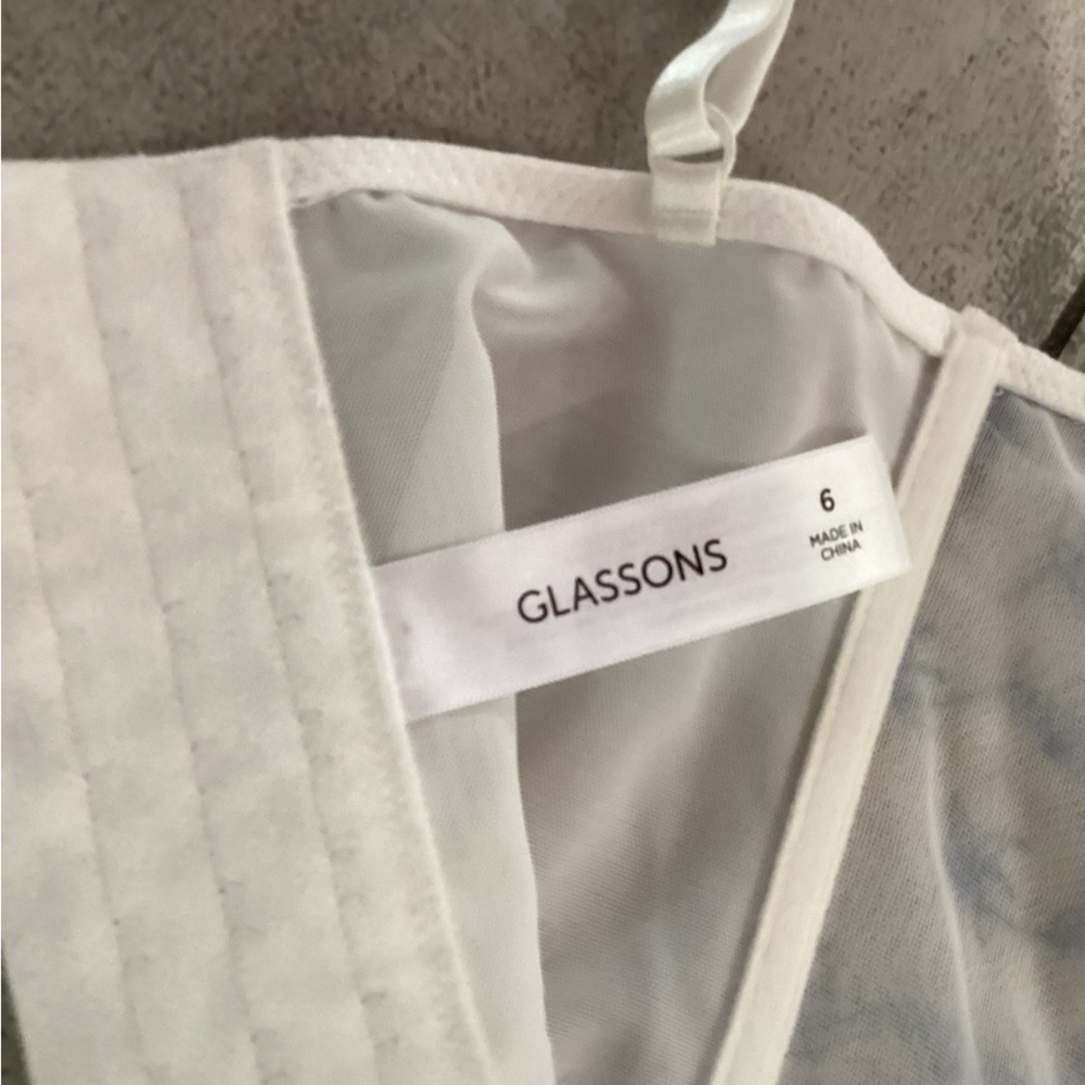 Glassons White and Blue Lace Bustier size 6like new #27-28 - Picture 4 of 4